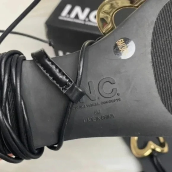 NWT INC Ganesa Faux Leather Ankle Tie Strappy Heart Gladiator Sandals Size 6 - Picture 6 of 6